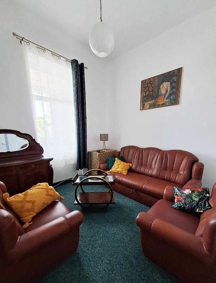 Ferienwohnung Hestia Lux Cluj-Napoca Exterior foto